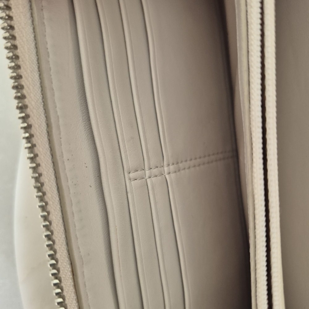 Coach Yellow and Cream Wallet - Picture 7 of 9